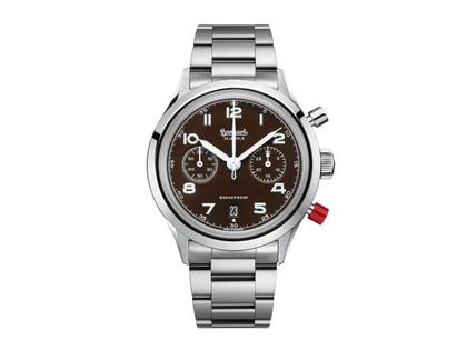 Hanhart 417 ES Mokka Flyback Date Chronograph Handaufzug Edelstahl 42mm braunes Zifferblatt Edelstahlband limitiert – Herrenuhren Chronograph aus Edelstahl und Leder. Das Gehäuse ist rund und silber. Das Edelstahlarmband ist silber. Das Zifferblatt ist arabisch und braun.
