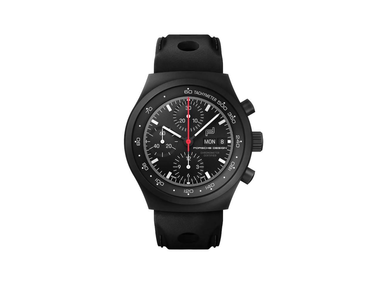 Porsche Design Chronograph 1 - 75Y Sports Car Limited Edition – Herrenuhren Chronograph aus Titan und Titancarbid beschichtet. Das Gehäuse ist rund und schwarz. Das Lederarmband ist schwarz. Das Zifferblatt ist ein Index in schwarz. – Ansicht 2