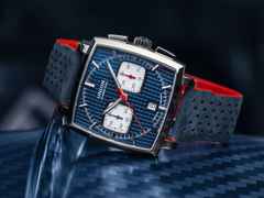 Union Glashütte Averin Chronograph Automatik Edelstahl 41mm blaues Zifferblatt blaues Lederband – Herrenuhren Chronograph aus Edelstahl und Leder. Das Gehäuse ist quadratisch und silber. Das Lederarmband ist blau. Das Zifferblatt ist ein Index in blau. – Ansicht 5