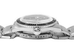 Oris Divers Sixty-Five Automatik Edelstahl 40mm graues Zifferblatt Metallband 01 733 7707 4053-07 8 20 18 Full Set Occasion – Herrenuhren Uhr ohne Datum aus Edelstahl. Das Gehäuse ist rund und silber. Das Edelstahlarmband ist silber. Das Zifferblatt ist ein Index in grau. – Ansicht 2