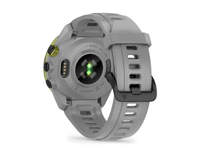 Garmin Approach S70 Smartwatch Kunststoff 42mm digitale Anzeige graues Silikonband – Herrenuhren Uhr Multifunktion aus Keramik und Kunststoff. Das Gehäuse ist rund und grau. Das Kautschuk / Kunststoff / Silikon Armband ist grau. Das Zifferblatt ist digital und schwarz. – Ansicht 7