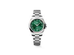 Longines Conquest Quarz Edelstahl 30mm grünes Zifferblatt Metallband – Damenuhren Uhr mit Datum aus Edelstahl. Das Gehäuse ist rund und silber. Das Edelstahlarmband ist silber. Das Zifferblatt ist ein Index in grün.