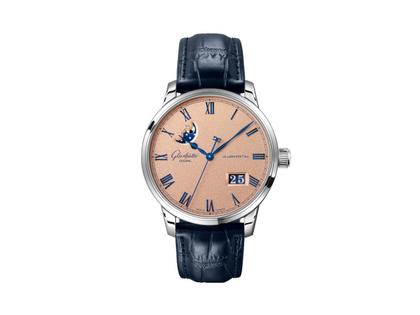 Herrenuhren Uhr mit Datum aus Edelstahl und Leder. Das Gehäuse ist rund und silber. Das Lederarmband Kroko / Alligator ist blau. Das Zifferblatt ist römisch und roségold.