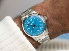 Oris Big Crown Pointer Date Automatik Edelstahl 40mm hellblaues Zifferblatt Metallband – Herrenuhren Uhr mit Datum aus Edelstahl. Das Gehäuse ist rund und silber. Das Edelstahlarmband ist silber. Das Zifferblatt ist arabisch und blau. – Ansicht 10