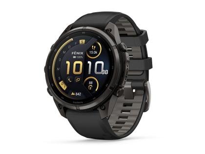 Garmin Fenix 9 Pro inReach Titan 47mm digitales Display schwarzes Silikonband – Herrenuhren Uhr Multifunktion aus Kautschuk und Titan. Das Gehäuse ist rund und schwarz. Das Kautschuk / Kunststoff / Silikon Armband ist schwarz. Das Zifferblatt ist digital und schwarz. – Ansicht 2