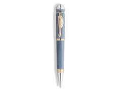 Montblanc Writers Edition                     2025: Johann Wolfgang von Goethe Limited Edition Kugelschreiber – Schreibgeräte Kugelschreiber in blau und aus Edelharz, Metall, platiniert und vergoldet.