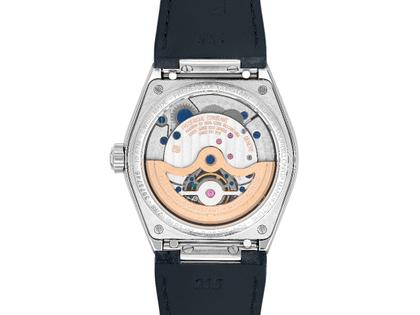 Frederique Constant Highlife Tourbillon Perpetual Calendar Manufacture Automatik Edelstahl 41mm blaues Zifferblatt Metallband – Herrenuhren Uhr mit Kalender aus Edelstahl und Leder. Das Gehäuse ist rund und silber. Das Edelstahlarmband ist silber. Das Zifferblatt ist ein Index in blau. – Ansicht 4