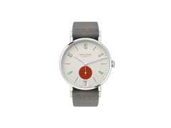 Nomos Glashütte Tangente 38 Datum "175 Years Watchmaking - Stop" Handaufzug Edelstahl cremeweißes Zifferblatt graues Textilband Glasboden – Herrenuhren Uhr mit Datum aus Edelstahl. Das Gehäuse ist rund und silber. Das Textilarmband ist grau. Das Zifferblatt ist arabisch Index und beige.