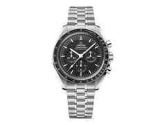 Omega Speedmaster Moonwatch Professional Chronograph Handaufzug Edelstahl 42mm schwarzes Zifferblatt Metallband – Herrenuhren Chronograph aus Edelstahl und eloxiertes Aluminium. Das Gehäuse ist rund und silber. Das Edelstahlarmband ist silber. Das Zifferblatt ist ein Index in schwarz.