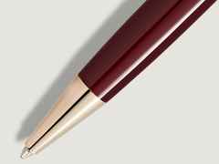 Montblanc Meisterstück Burgundy Red Classique Kugelschreiber rotes Edelharz vergoldet – Schreibgeräte Kugelschreiber in rot und aus Edelharz und vergoldet. – Ansicht 2