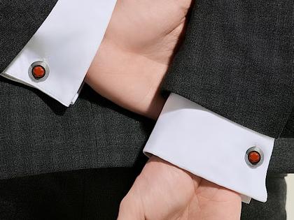 Montblanc Writers Edition 2026: Hommage to Bram Stoker Manschettenknöpfe – Herrenschmuck Manschettenknöpfe in silber und aus Edelstahl. – Ansicht 2