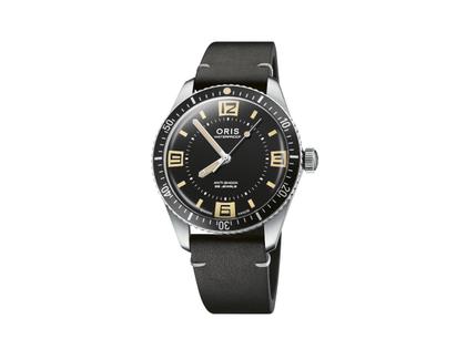 Oris Divers Sixty-Five 60th Anniversary Edition Automatik Edelstahl 40mm schwarzes Zifferblatt Metallband – Herrenuhren Uhr ohne Datum aus Edelstahl. Das Gehäuse ist rund und silber. Das Edelstahlarmband ist silber. Das Zifferblatt ist arabisch Index und schwarz. – Ansicht 2