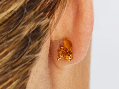 Nanis Trasformista Ohrstecker Gelbgold Tropfen klein – Ohrschmuck Ohrstecker aus 750 Gelbgold. – Ansicht 3