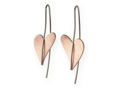 Ernstes Design Set 07 Edelstahl rotvergoldet Herzohrhänger – Ohrschmuck Ohrhänger aus Edelstahl und und vergoldet.