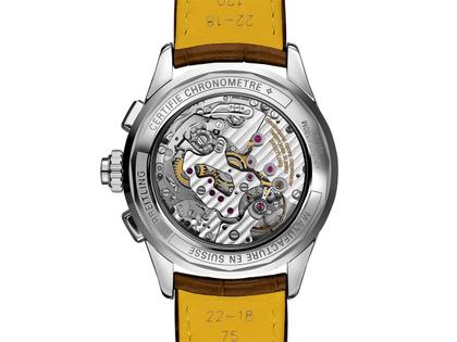 Breitling Premier B15 Duograph 42 Handaufzug Edelstahl blaues Zifferblatt braunes Lederband – Herrenuhren Chronograph aus Edelstahl. Das Gehäuse ist rund und silber. Das Lederarmband Kroko / Alligator ist braun. Das Zifferblatt ist arabisch Index und blau. – Ansicht 2