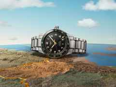 Longines Spirit Zulu Time Automatik Edelstahl 42mm anthrazites Zifferblatt Metallband – Herrenuhren Uhr mit Datum aus Edelstahl und Keramik. Das Gehäuse ist rund und silber. Das Edelstahlarmband ist silber. Das Zifferblatt ist arabisch und grau. – Ansicht 6