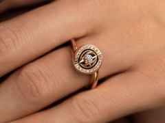 Jörg Heinz Mystery Sphere Ring Roségold mit Tahitiperle und Brillanten 0,180ct – Ringe Ring mit Besatz aus 750 Rotgold, 750 Weißgold und und . – Ansicht 4