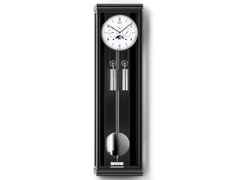 Erwin Sattler Seilzug Regulator Wanduhr Classica KS 100 M schwarz – Großuhren Wanduhr aus . Das Gehäuse ist rechteckig und schwarz. Das Zifferblatt ist arabisch Index und silber.