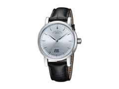 Mühle Glashütte Teutonia IV Großdatum Edition 1994 Automatik Edelstahl 41mm eisblaues Zifferblatt schwarzes Lederband – Herrenuhren Uhr mit Datum aus Edelstahl. Das Gehäuse ist rund und silber. Das Lederarmband Kroko / Alligator ist schwarz. Das Zifferblatt ist ein Index in blau.