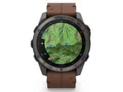 Garmin fenix 8 Pro 51mm AMOLED faserverstärktes Polymer und Titan DLC-Carbongrau digitales Zifferblatt braunes Lederband – Herrenuhren Uhr Multifunktion aus DLC beschichtet, Kunststoff und Titan. Das Gehäuse ist rund und grau. Das Lederarmband ist braun. Das Zifferblatt ist digital und schwarz.