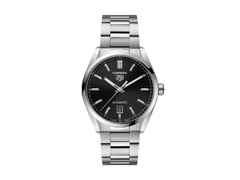 TAG Heuer Carrera Date Automatik Edelstahl 39mm schwarzes Zifferblatt Metallband – Herrenuhren Uhr mit Datum aus Edelstahl. Das Gehäuse ist rund und silber. Das Edelstahlarmband ist silber. Das Zifferblatt ist ein Index in schwarz.