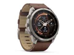 Garmin Fenix 9 Pro inReach Titan 51mm digitales Display braunes Lederband – Herrenuhren Uhr Multifunktion aus Leder und Titan. Das Gehäuse ist rund und grau. Das Lederarmband ist braun. Das Zifferblatt ist digital und schwarz. – Ansicht 5