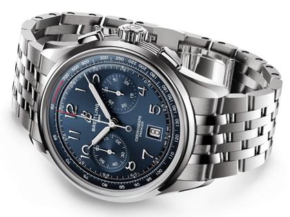 Breitling Premier B01 Chronograph 42 Automatik Edelstahl blaues Zifferblatt Metallband – Herrenuhren Chronograph aus Edelstahl und Leder. Das Gehäuse ist rund und silber. Das Edelstahlarmband ist silber. Das Zifferblatt ist arabisch und blau. – Ansicht 4