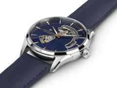 Hamilton Jazzmaster Open Heart Automatik Edelstahl 42mm blaues Zifferblatt blaues Lederband – Herrenuhren Uhr ohne Datum aus Edelstahl. Das Gehäuse ist rund und silber. Das Lederarmband ist blau. Das Zifferblatt ist ein Index in blau. – Ansicht 2
