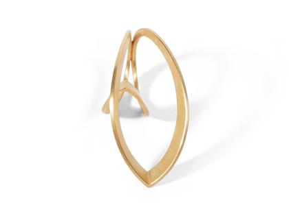 Jutta Ulland Windungen und Wendungen Ring Silber vergoldet mattiert groß – Ringe Ring in gelbgold und aus 925 Silber und vergoldet.