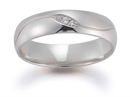 Gerstner Trauring Nr. 8 mit Brillanten – Ringe Trauring mit Besatz aus 585 Weißgold.