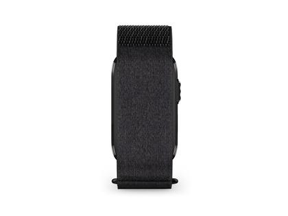 Garmin Cirqa™ Smart Band Fitness Tracker schwarzes Textilband L/XL – Herrenuhren Uhr Multifunktion aus Kunststoff. Das Gehäuse ist schwarz. Das Textilarmband ist schwarz.