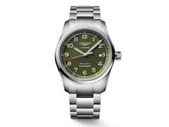 Longines Spirit Automatik Edelstahl 42mm grünes Zifferblatt Edelstahlband – Herrenuhren Uhr mit Datum aus Edelstahl. Das Gehäuse ist rund und silber. Das Edelstahlarmband ist silber. Das Zifferblatt ist arabisch Index und grün.