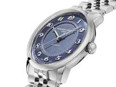 Frederique Constant Classics Premiere Automatik Edelstahl 38,5mm blaues Zifferblatt Metallband – Herrenuhren Uhr ohne Datum aus Edelstahl. Das Gehäuse ist rund und silber. Das Edelstahlarmband ist silber. Das Zifferblatt ist arabisch und blau. – Ansicht 2