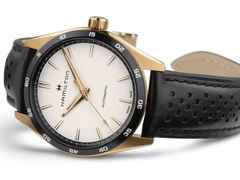 Hamilton Jazzmaster Performer Auto Edelstahl 38 mm weißes Zifferblatt schwarzes Lederband – Herrenuhren Uhr ohne Datum aus Edelstahl und Leder. Das Gehäuse ist rund und roségold. Das Lederarmband ist schwarz. Das Zifferblatt ist ein Index in weiß. – Ansicht 3