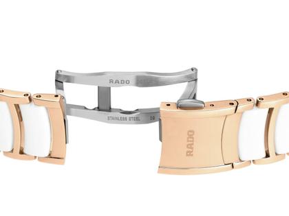 Rado Centrix Diamonds Automatik Edelstahl Roségold-PVD 35mm weißes Zifferblatt mit Brillanten Metallband – Damenuhren Uhr mit Datum aus Edelstahl, Keramik und PVD beschichtet. Das Gehäuse ist rund und roségold. Das Edelstahlarmband ist roségold. Das Zifferblatt ist ein Index in weiß. – Ansicht 5