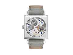 Nomos Glashütte Tetra Berliner Mischung Nachtijall Handaufzug Edelstahl 29mm blaues Zifferblatt graues Lederband – Damenuhren Uhr ohne Datum aus Edelstahl. Das Gehäuse ist quadratisch und silber. Das Lederarmband ist grau. Das Zifferblatt ist arabisch Index und blau. – Ansicht 2