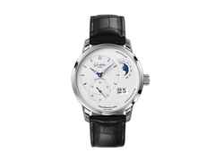 Glashütte Original PanoMaticLunar Automatik Edelstahl 40mm silbernes Zifferblatt schwarzes Lederband – Herrenuhren Uhr mit Datum aus Edelstahl und Leder. Das Gehäuse ist rund und silber. Das Lederarmband Kroko / Alligator ist schwarz. Das Zifferblatt ist ein Index in silber.