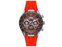TAG Heuer Carrera Chronograph Extreme Sport Automatik Titan 44mm skelettiertes Zifferblatt oranges Kautschukband – Herrenuhren Chronograph aus Keramik und Titan. Das Gehäuse ist rund und silber. Das Kautschuk / Kunststoff / Silikon Armband ist orange. Das Zifferblatt ist ein Index in orange.