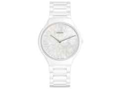 Rado True Thinline X Great Gardens of the World - Chapter 9 "Araukarie" Automatik Hightech-Keramik weiß – Damenuhren Uhr ohne Datum aus Keramik und Titan. Das Gehäuse ist rund und weiß. Das Keramikarmband ist weiß. Das Zifferblatt ist ohne Zeichen und weiß.