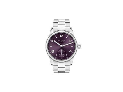 Nomos Glashütte Club Sport neomatik 34 Purple Automatik Edelstahl violettes Zifferblatt Metallband Glasboden – Damenuhren Uhr ohne Datum aus Edelstahl. Das Gehäuse ist rund und silber. Das Edelstahlarmband ist silber. Das Zifferblatt ist arabisch Index und lila.