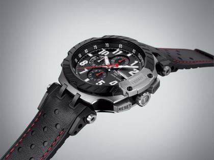 Tissot T-Race MotoGP               2020 / 2021 Chronograph  Limited Edition Automatik schwarz PVD – Herrenuhren Chronograph aus Edelstahl und PVD beschichtet. Das Gehäuse ist rund und silber. Das Lederarmband ist schwarz. Das Zifferblatt ist arabisch und schwarz. – Ansicht 2