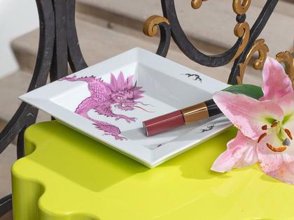 Meissen Vide-Poche  groß "Ming Drache Purpur" – Porzellanwaren Porzellandekoration in weiß und aus Porzellan und vergoldet. – Ansicht 3