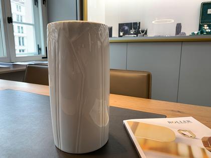 Meissen Vase weiß 26,5 cm – Porzellanwaren Porzellanvase in weiß und aus Porzellan. – Ansicht 3