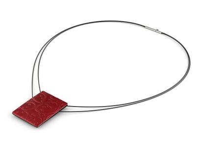 Step by Step Collier Edelstahl anthrazit Aluminium rot schwarz rechteckig – Halsschmuck Collier aus Aluminium, Edelstahl und und .
