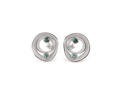 Cammilli Firenze Dune Color Ohrstecker White Ice Gold mit grünen Turmalinen und Brillanten 0,660ct – Ohrschmuck Ohrstecker aus 750 Weißgold.