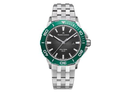 Maurice Lacroix Pontos S Solar Date Quarz Edelstahl 42mm schwarzes Zifferblatt Metallband – Herrenuhren Uhr mit Datum aus Aluminium und Edelstahl. Das Gehäuse ist rund und silber. Das Edelstahlarmband ist silber. Das Zifferblatt ist ein Index in schwarz.