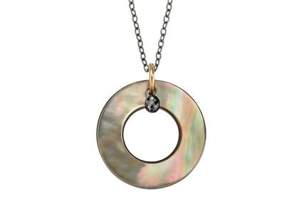 Gellner Sonderedition Collier "Roller Dark Edition" Silber 45cm Kreis aus schwarzem Perlmutt mit Briolett 0,230ct – Halsschmuck Collier aus 750 Rotgold, 925 Silber und und . – Ansicht 2