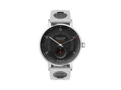 Nomos Glashütte Autobahn neomatik Automatik 41 mm Datum Director's Cut Limited Edition A9 – Herrenuhren Uhr mit Datum aus Edelstahl. Das Gehäuse ist rund und silber. Das Edelstahlarmband ist silber. Das Zifferblatt ist arabisch Index und schwarz.