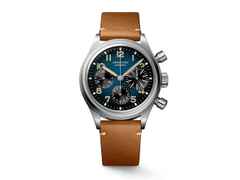 Longines Avigation Bigeye Automatik Titan 41mm blaues Zifferblatt braunes Lederband – Herrenuhren Chronograph aus Titan. Das Gehäuse ist rund und silber. Das Lederarmband ist braun. Das Zifferblatt ist arabisch und blau.