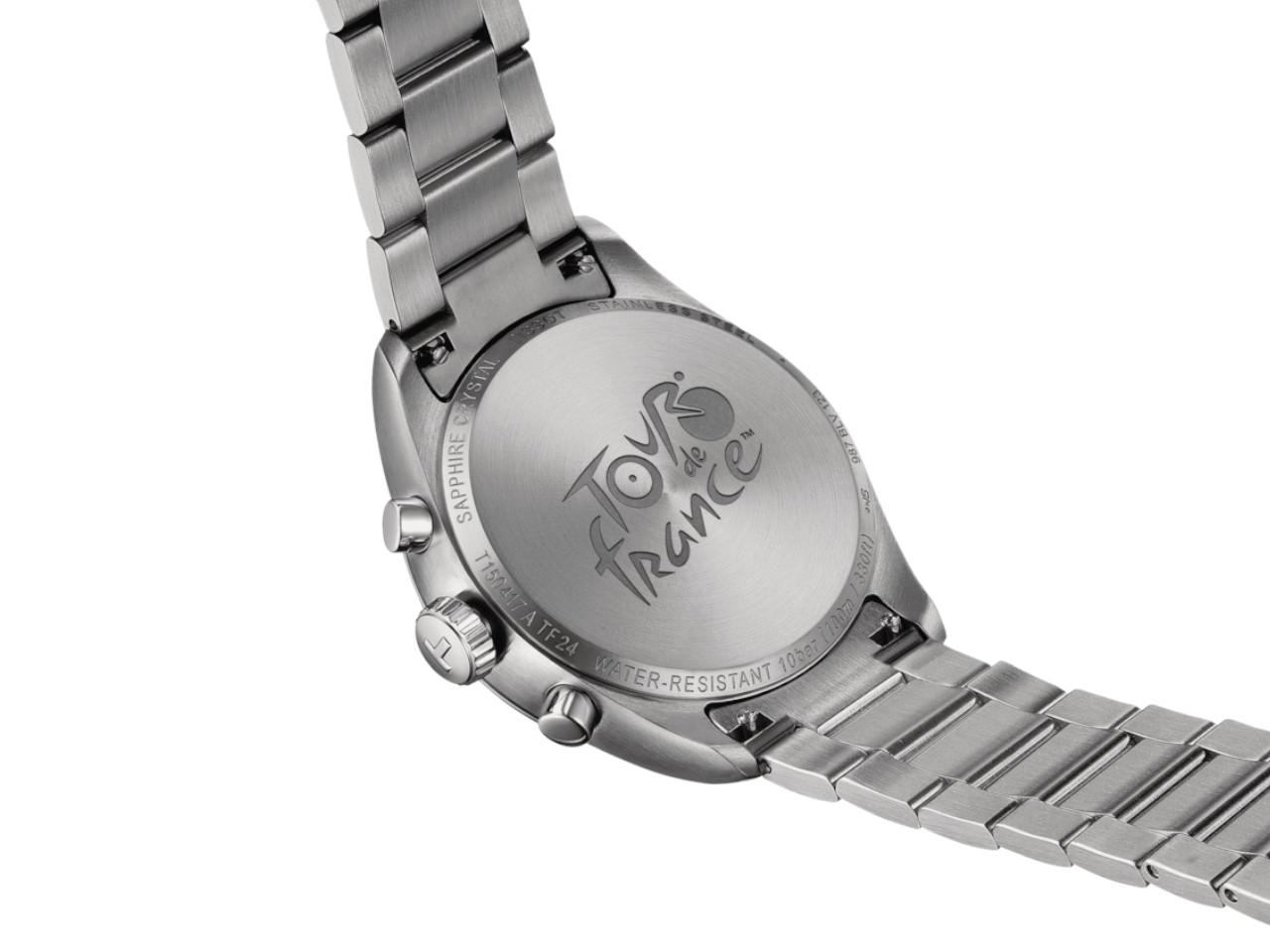 Tissot PR 100 Tour de France 2024 Chronograph Quarz Edelstahl 40mm schwarzes Zifferblatt Metallband – Herrenuhren Chronograph aus Edelstahl. Das Gehäuse ist rund und silber. Das Edelstahlarmband ist silber. Das Zifferblatt ist ein Index in schwarz. – Ansicht 5